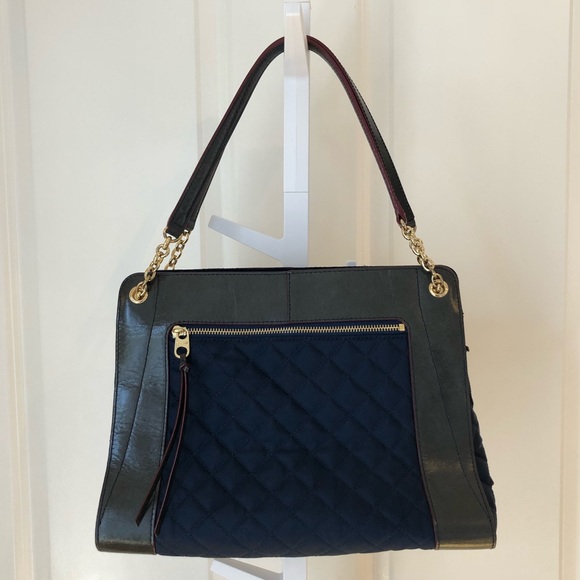 ⚡️sale⚡️ MZ Wallace Quilted Bag w/ Chain Detail - Picture 2 of 5